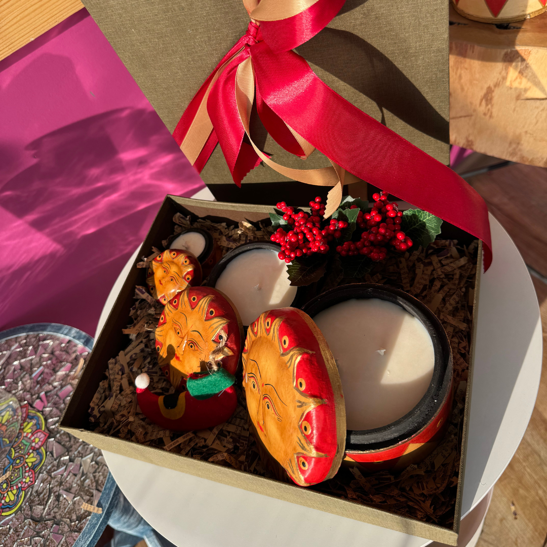 Santa’s Glow Candle Box